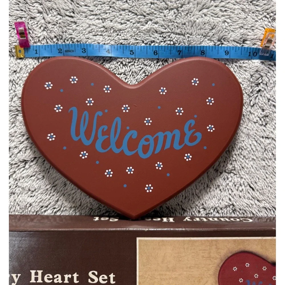 Vintage Country Heart Wooden Wall Hanging Rack Welcome Sign NOS Cottagecore Prim